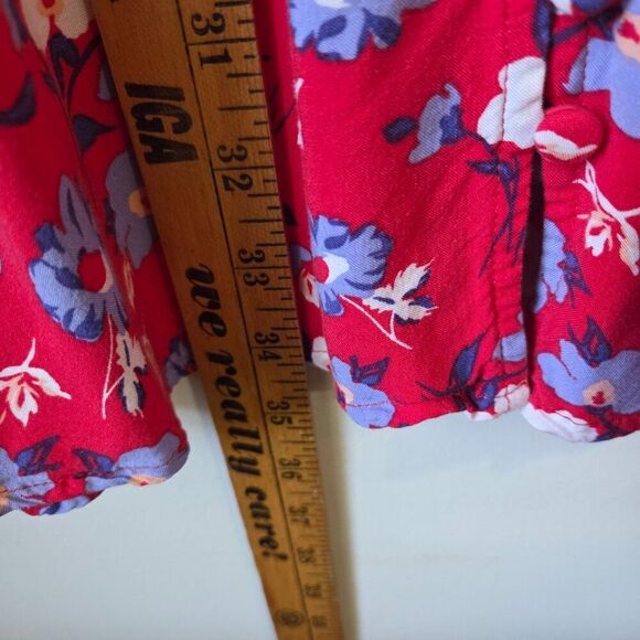 EUC EXPRESS RED FLORAL V NECK BUTTONED SHORT DRESS SIZE LARGE - Picture 16 of 16